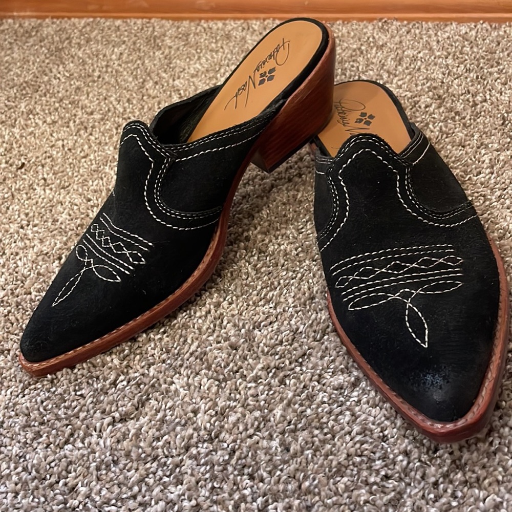 Patricia Nash Western Mules